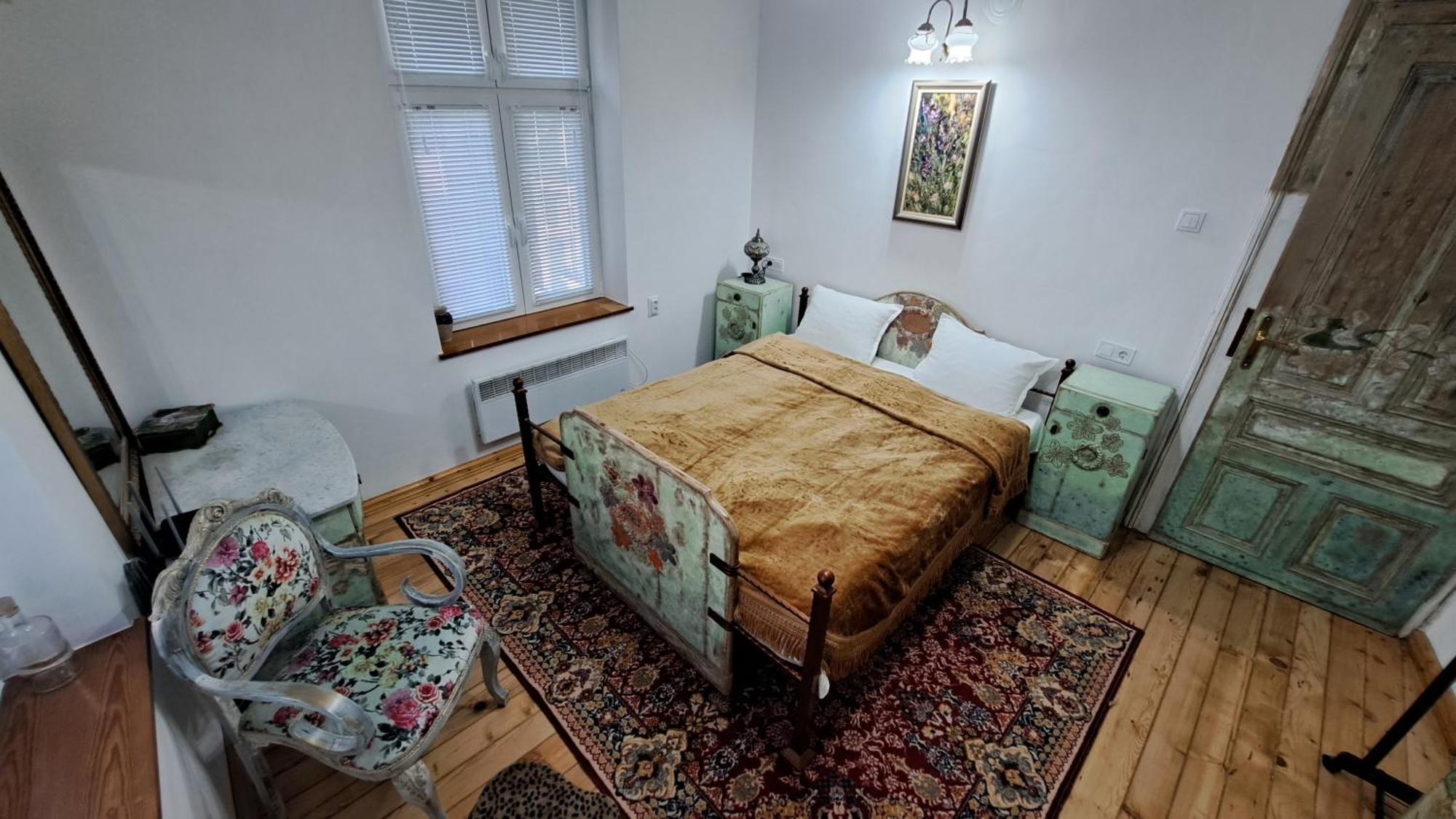 Modern & Old Apartment โซเฟีย ภายนอก รูปภาพ