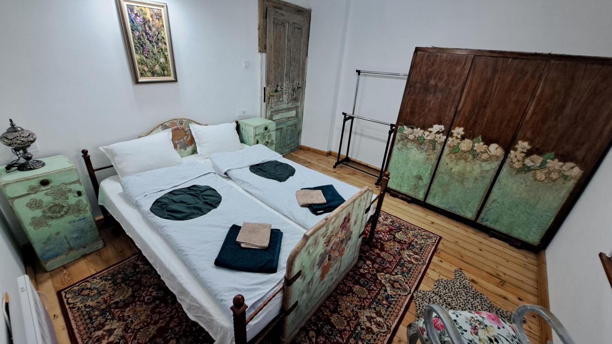 Modern & Old Apartment โซเฟีย ภายนอก รูปภาพ