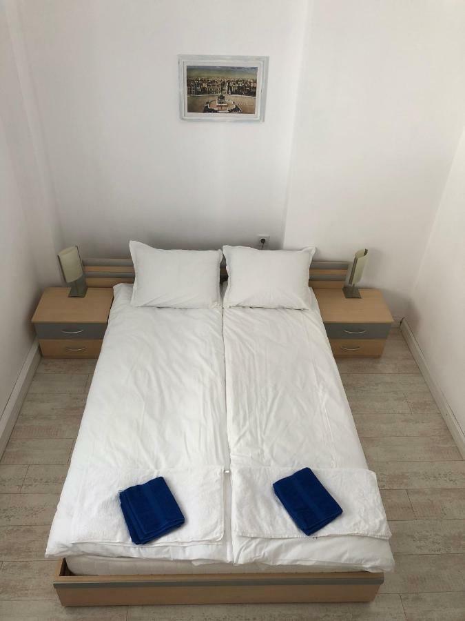 Modern & Old Apartment โซเฟีย ภายนอก รูปภาพ