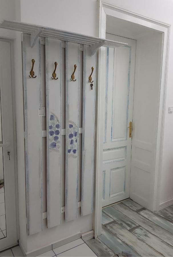 Modern & Old Apartment โซเฟีย ภายนอก รูปภาพ