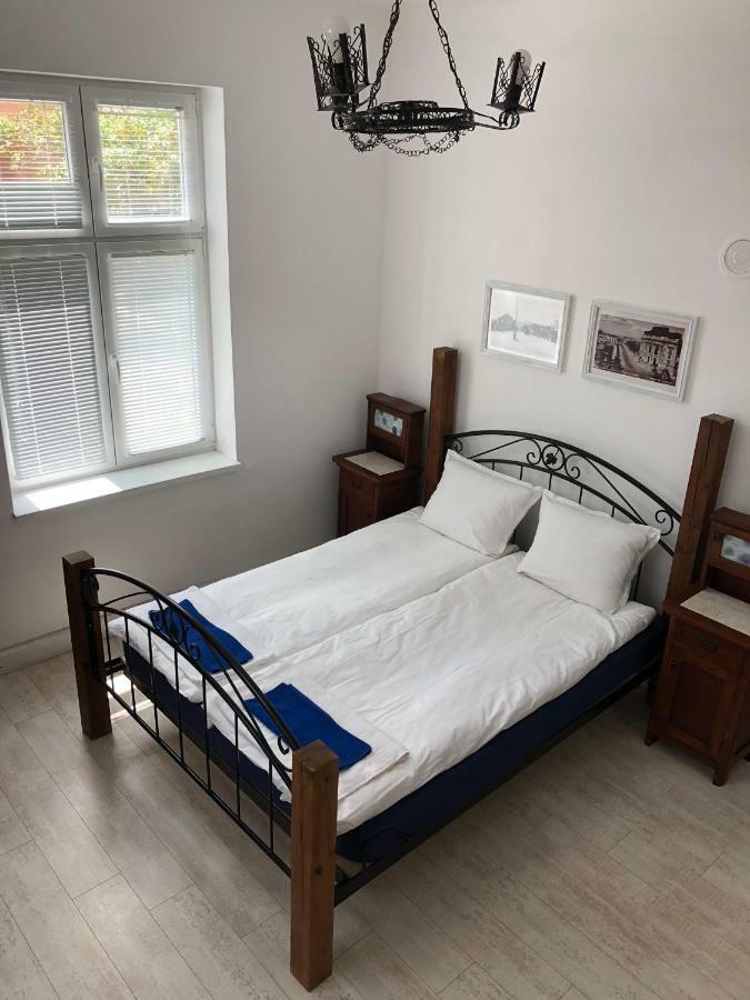 Modern & Old Apartment โซเฟีย ภายนอก รูปภาพ